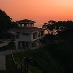 Villa Wishome - Privada De Ensueno Sobre El Mar Con Piscina Climatizada Privada Pechón