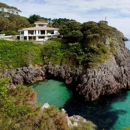 Villa Wishome- Imponente Villa Sobre El Mar Con Piscina Climatizada Pechón