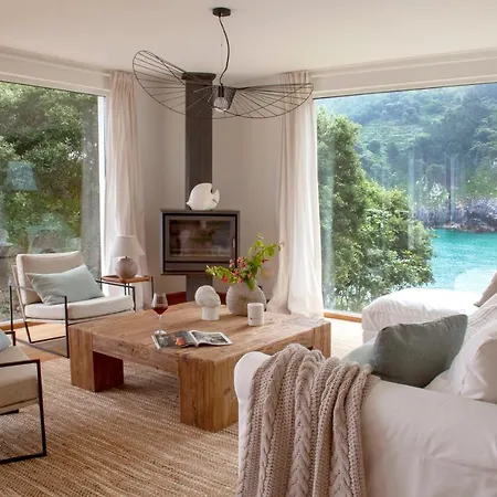 Wishome - Exclusiva Con Piscina Al Borde Del Mar Con Vistas De Pelicula Villa *