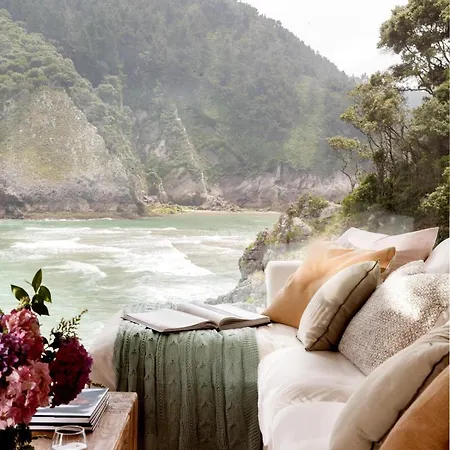 Villa Wishome-villa Privada Sobre El Mar Con Piscina Climatizada